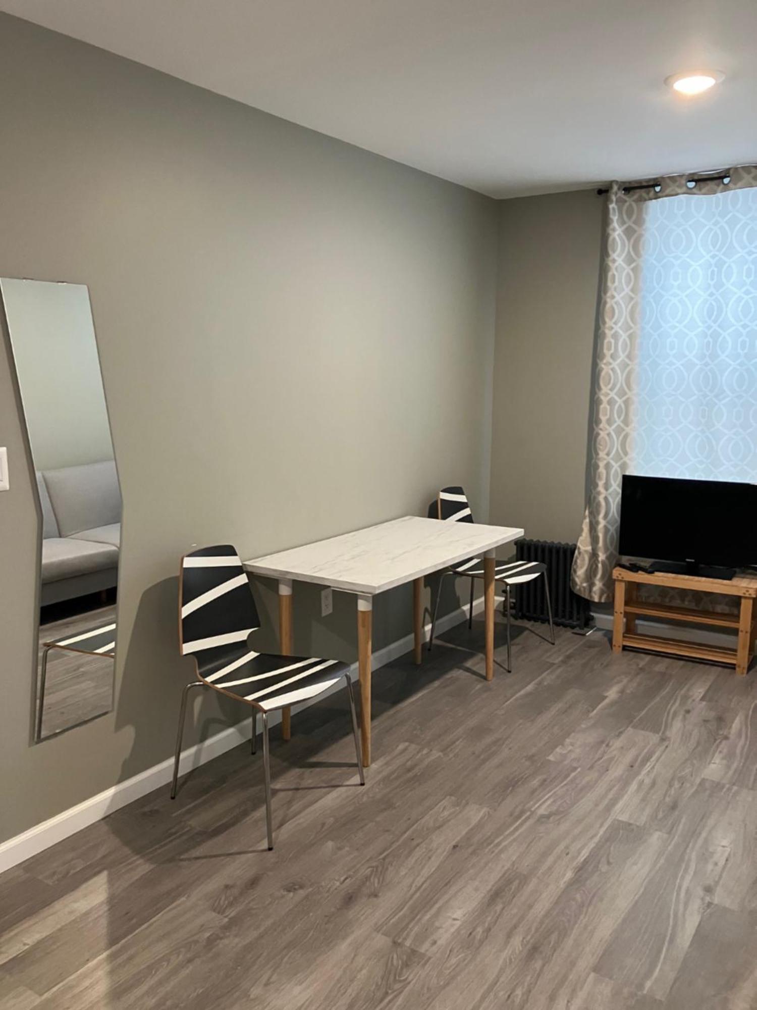 ניו יורק One Bedroom, Nyc 45 Min By Subway , Brooklyn, Brighton Beach מראה חיצוני תמונה